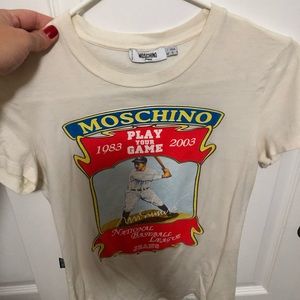 Moschino tshirt